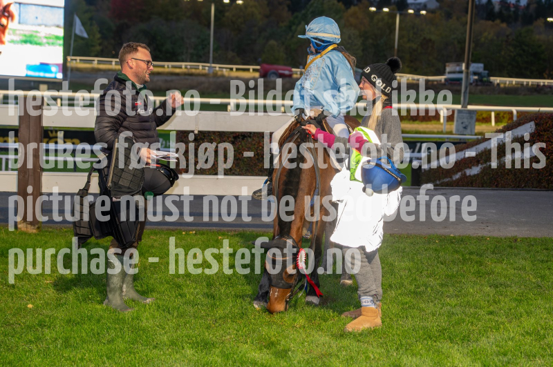 20261015-175350-DSC_1301