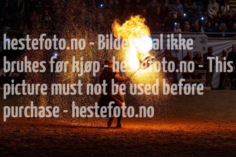 20231014-175533-103N-DSC_3686