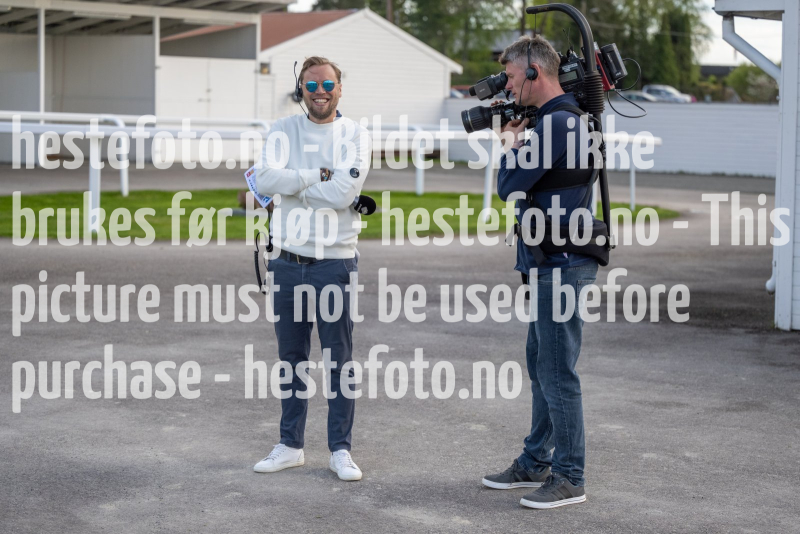 20240509-180311-DSC2018