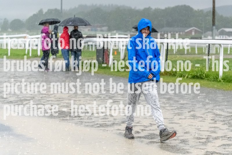20220816-075548-DSC7670