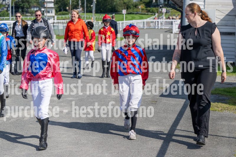 20240825-121737-DSC_6318