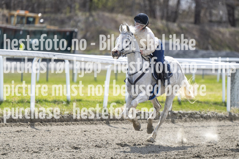 20240427-133402-DSC_4989