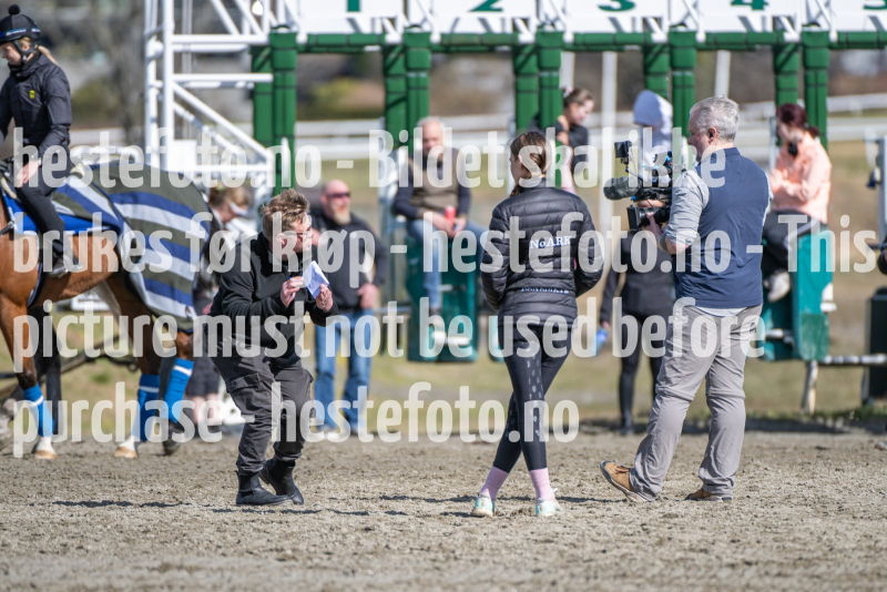 20240413-125830-DSC_3806