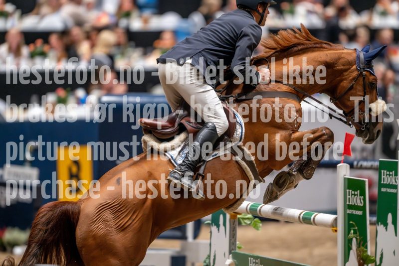 20241018-183506-2024-10-18-18-35-07-67-NIKON-Z-9
