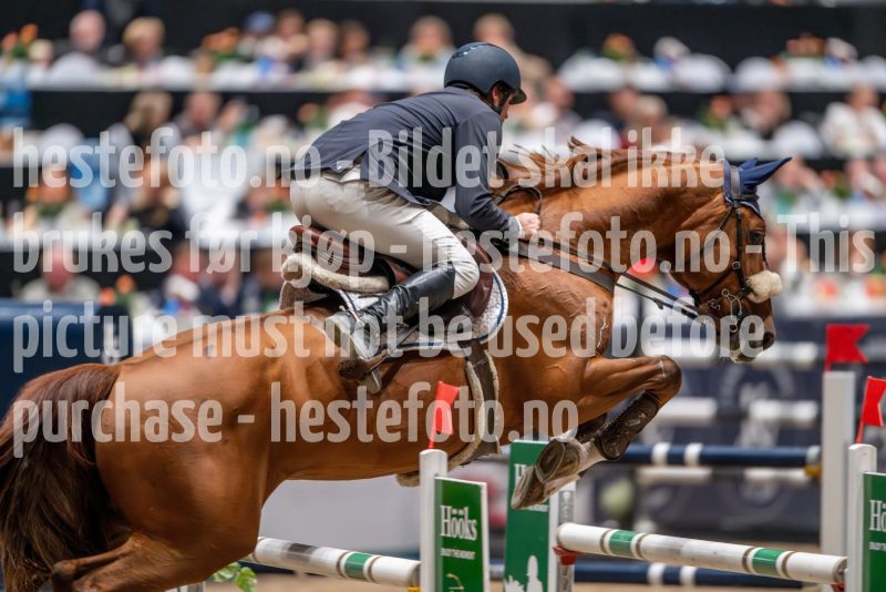 20241018-183506-2024-10-18-18-35-07-82-NIKON-Z-9
