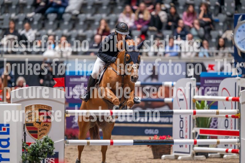 20241018-184104-2024-10-18-18-41-04-52-NIKON-Z-9
