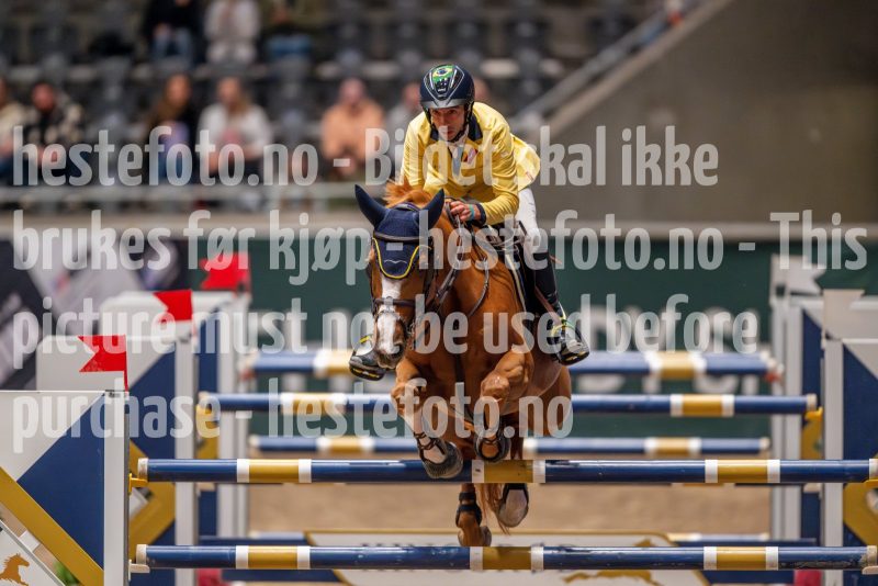 20241018-184411-2024-10-18-18-44-11-19-NIKON-Z-9