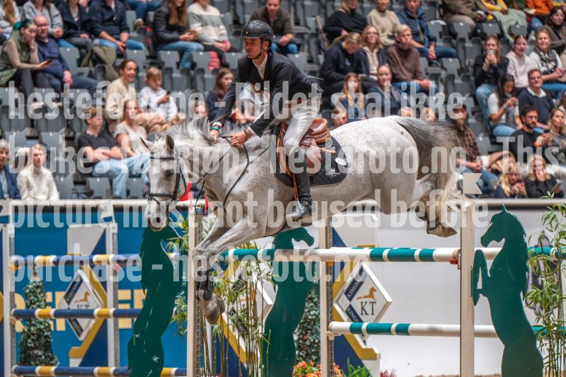 20241018-184621-2024-10-18-18-46-22-41-NIKON-Z-6-2