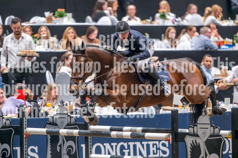 20241018-192915-2024-10-18-19-29-16-59-NIKON-Z-9