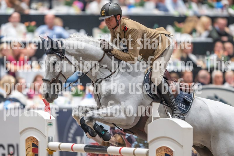20241019-211603-2024-10-19-21-16-03-00-NIKON-Z-9