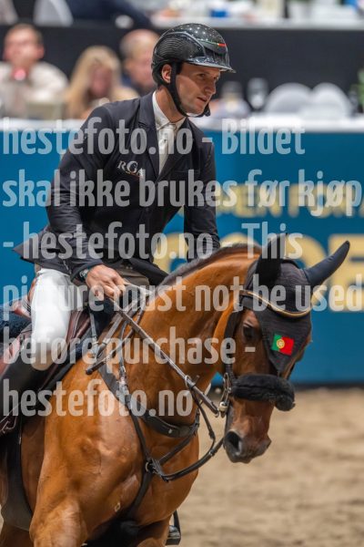 20241019-211800-2024-10-19-21-18-00-03-NIKON-Z-9