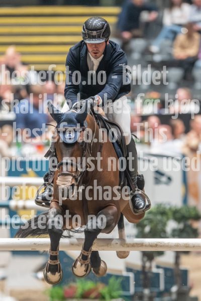 20241019-214744-2024-10-19-21-47-45-73-NIKON-Z-9