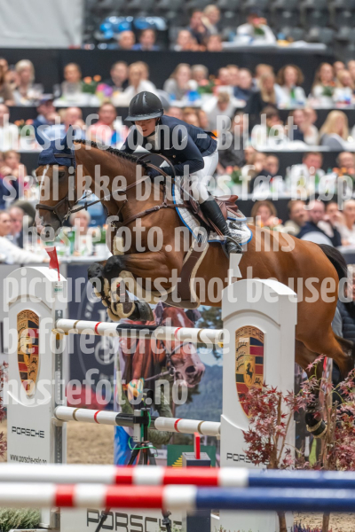 20241019-221933-2024-10-19-22-19-33-21-NIKON-Z-9
