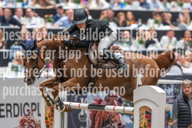 20241019-222621-2024-10-19-22-26-21-49-NIKON-Z-9