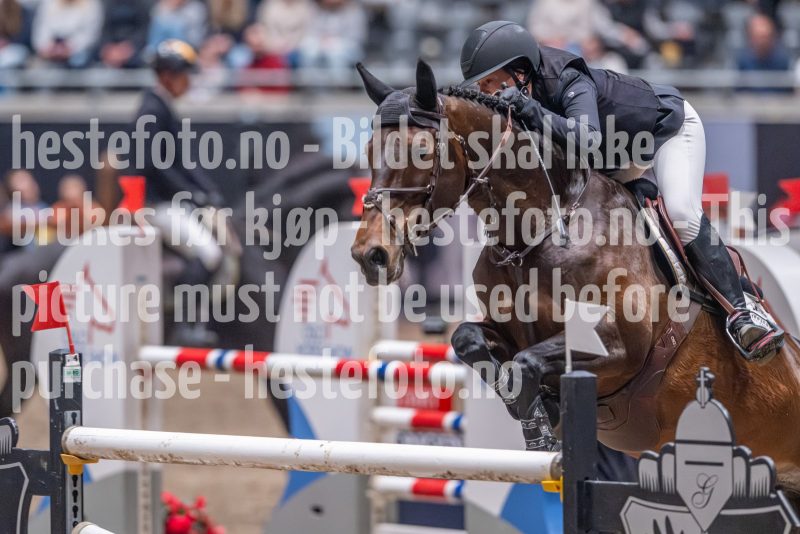 20241020-121652-2024-10-20-12-16-53-63-NIKON-Z-9