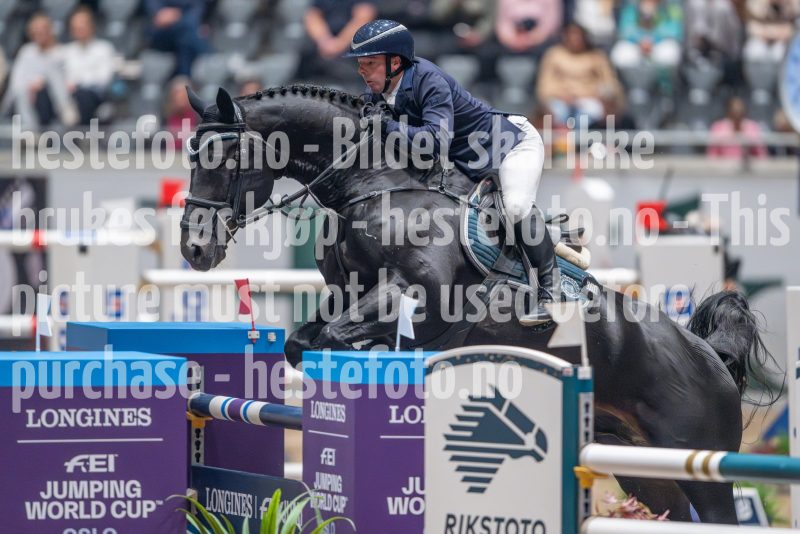 20241020-164149-2024-10-20-16-41-49-20-NIKON-Z-9