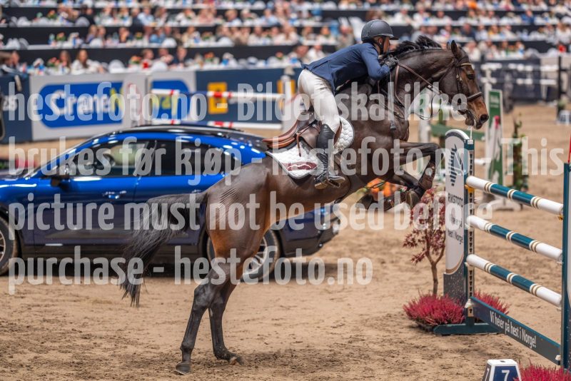 20241018-211417-2024-10-18-21-14-20-32-NIKON-Z-7