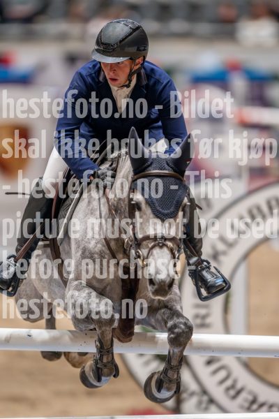 20241018-212948-2024-10-18-21-29-48-53-NIKON-Z-9
