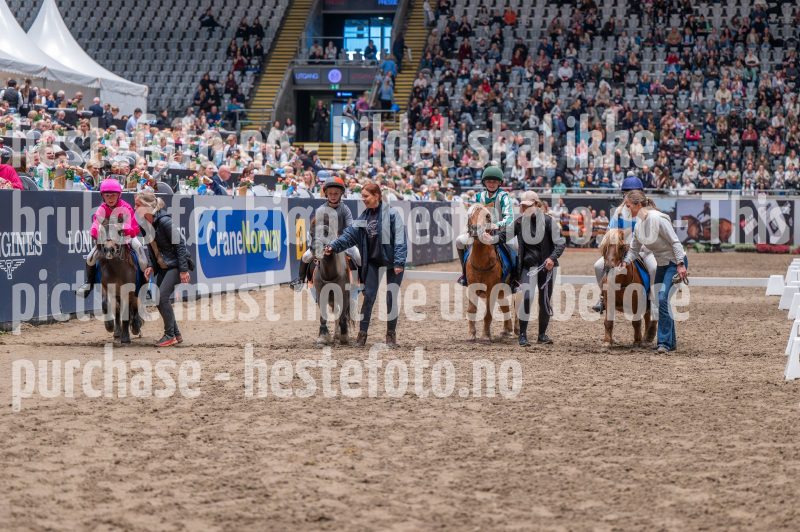 20241020-130816-2024-10-20-13-08-16-04-NIKON-Z-6-2