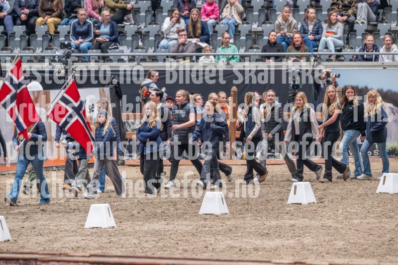 20241020-125856-2024-10-20-12-58-57-95-NIKON-Z-9