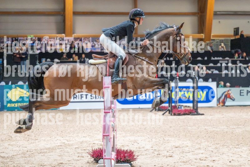 20251016-143357-DSC_1570