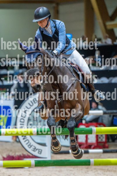 20251017-121354-DSC_9194
