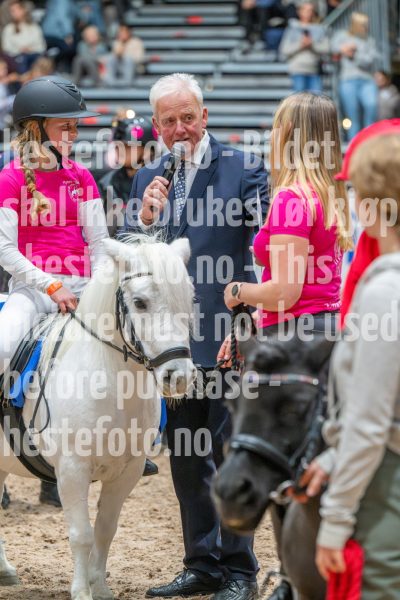 20251018-165104-DSC_7818