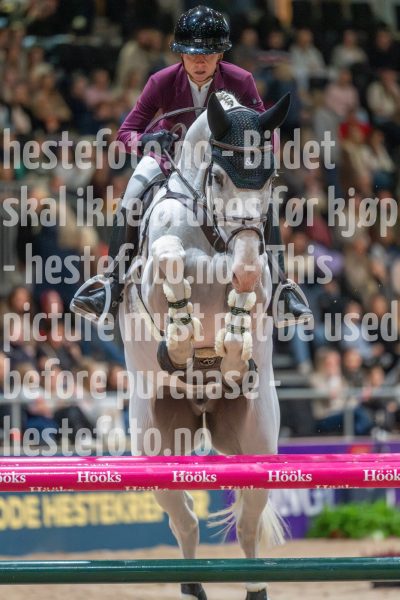 20251018-113742-DSC_3233