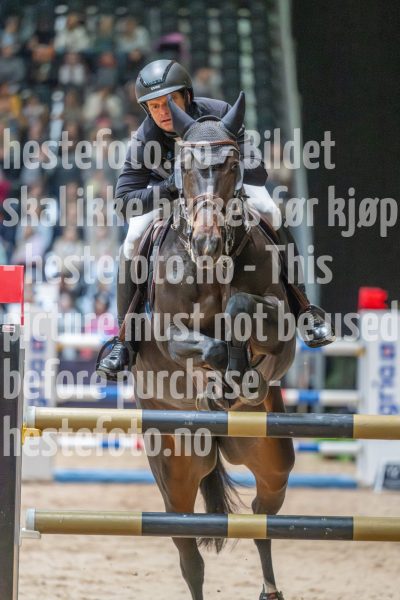 20251018-120322-DSC_3726