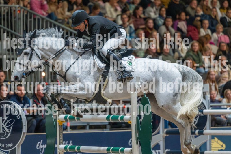 20251018-122941-DSC_4093
