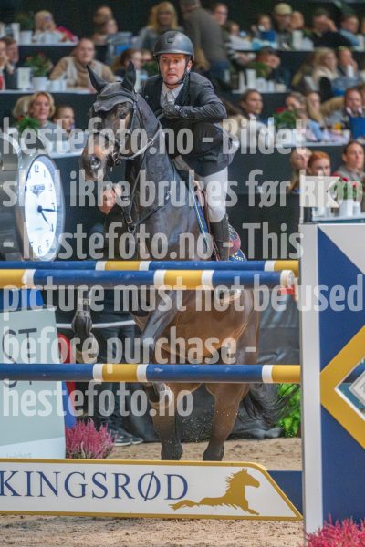 20251019-161647-DSC_2161