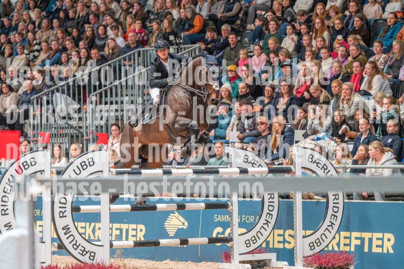 20251019-164121-DSC_0385