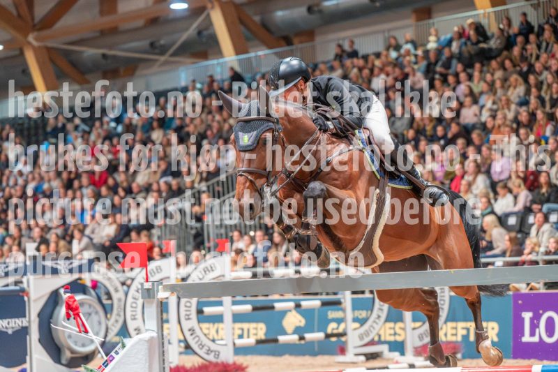 20251019-170627-DSC_0495