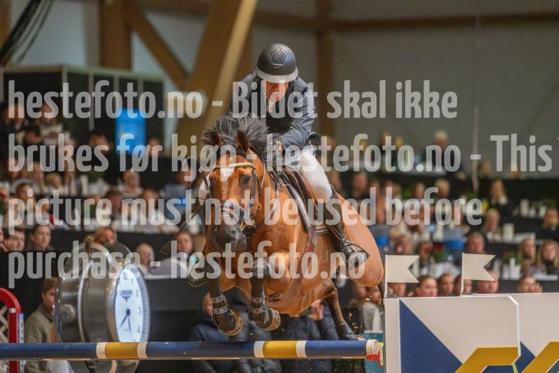 20251019-174152-DSC_3615