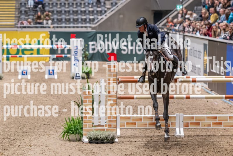 20231013-195144-212N-DSC_9340