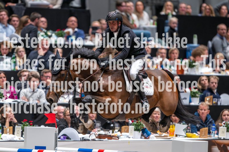 20231014-203347-217N-DSC_8235