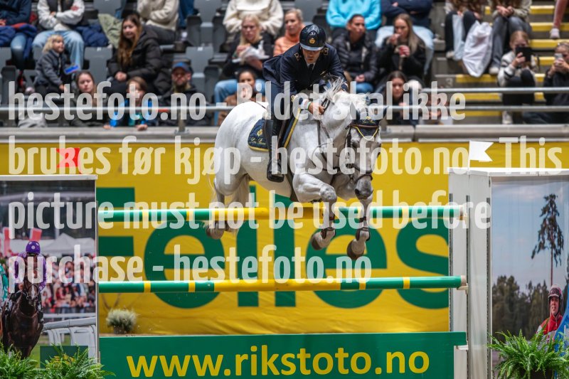 20231014-203734-217N-DSC_8434