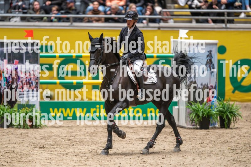 20231014-203859-217N-DSC_8553