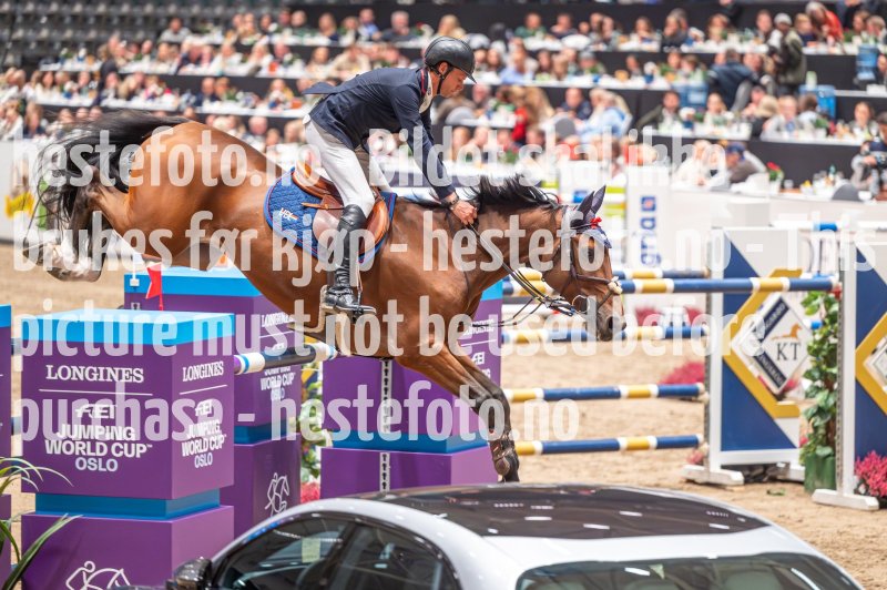 20231014-204548-103N-DSC_4588