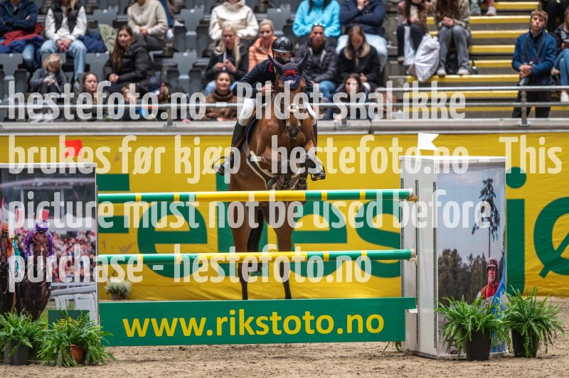 20231014-204553-217N-DSC_9159