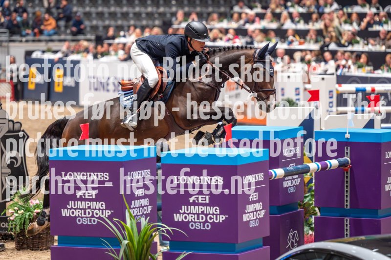 20231014-213934-104N-DSC_5578