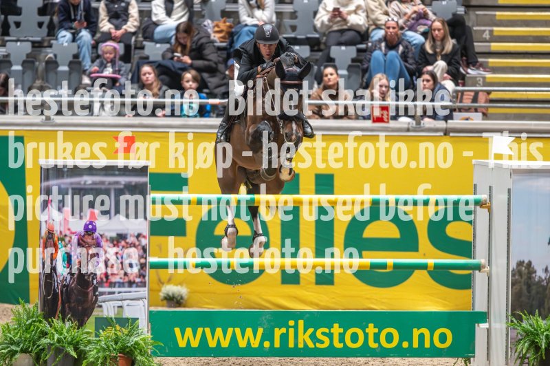 20231014-214848-218N-DSC_3323