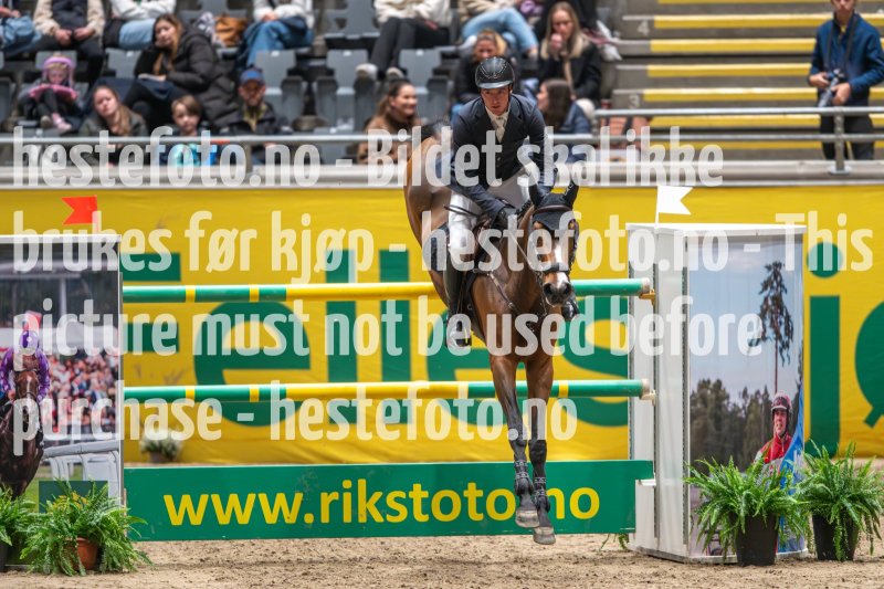20231014-215719-218N-DSC_3934