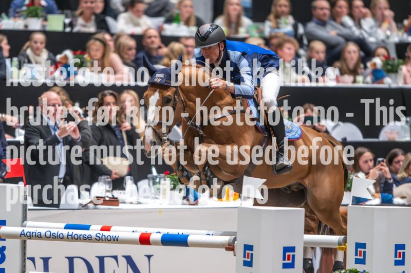 20231014-215949-218N-DSC_4141