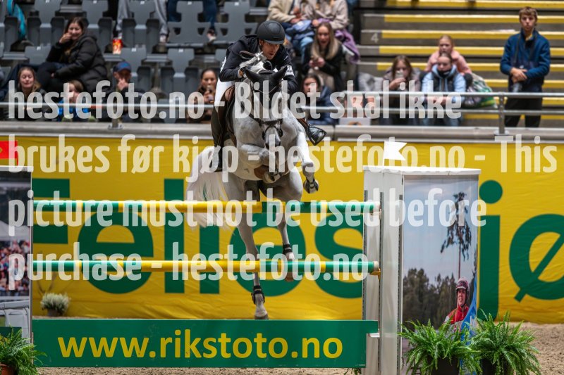 20231014-222428-218N-DSC_4985