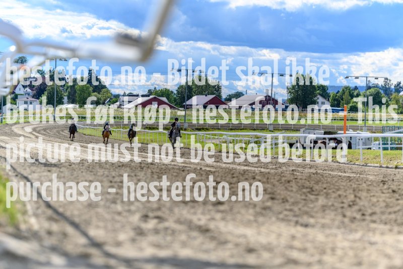 20210821-144032-DSC9333