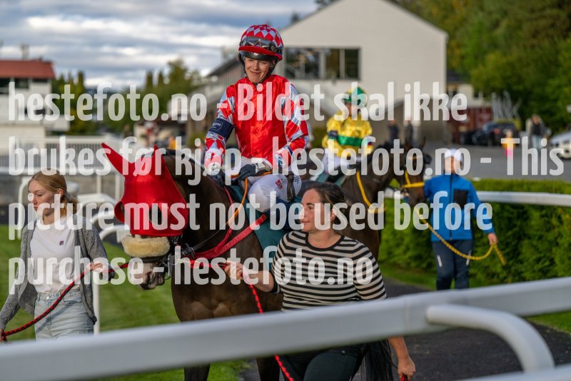 20220915-180927-DSC_9619