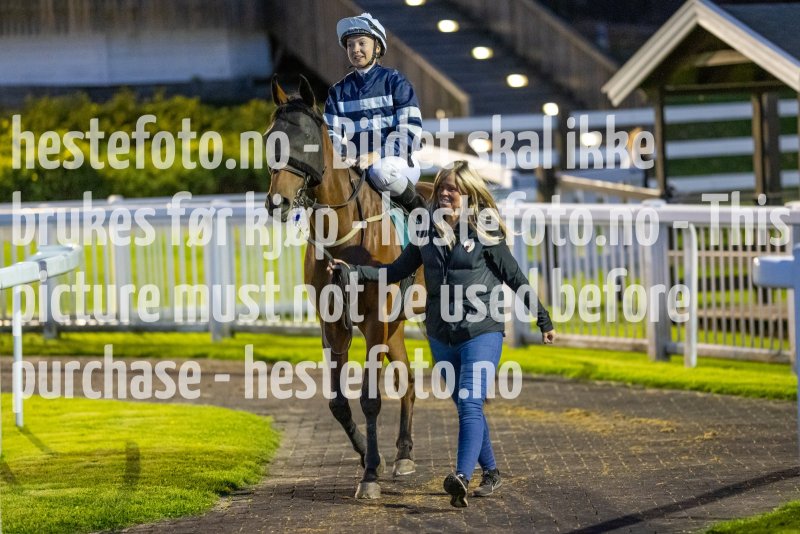20220915-201329-DSC_3239