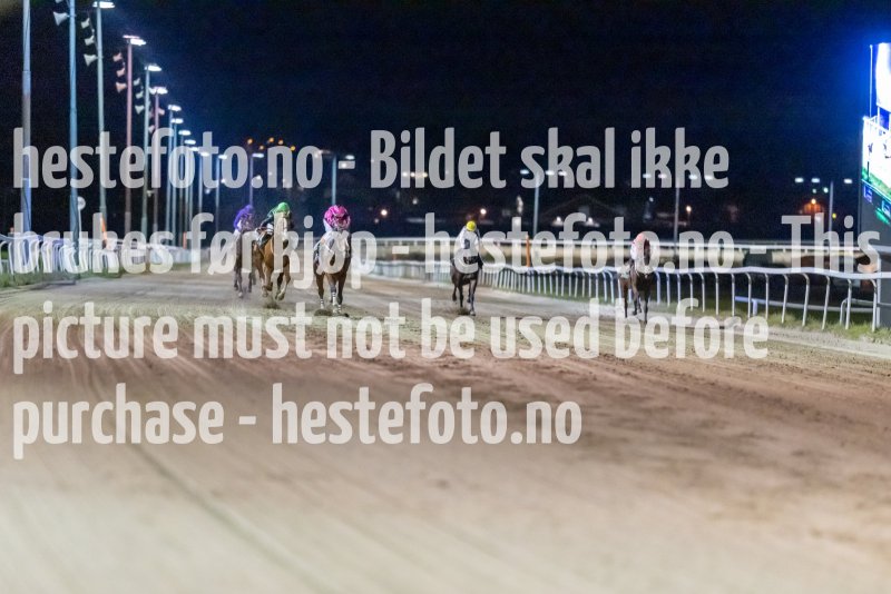 20221117-182908-DSC_9844