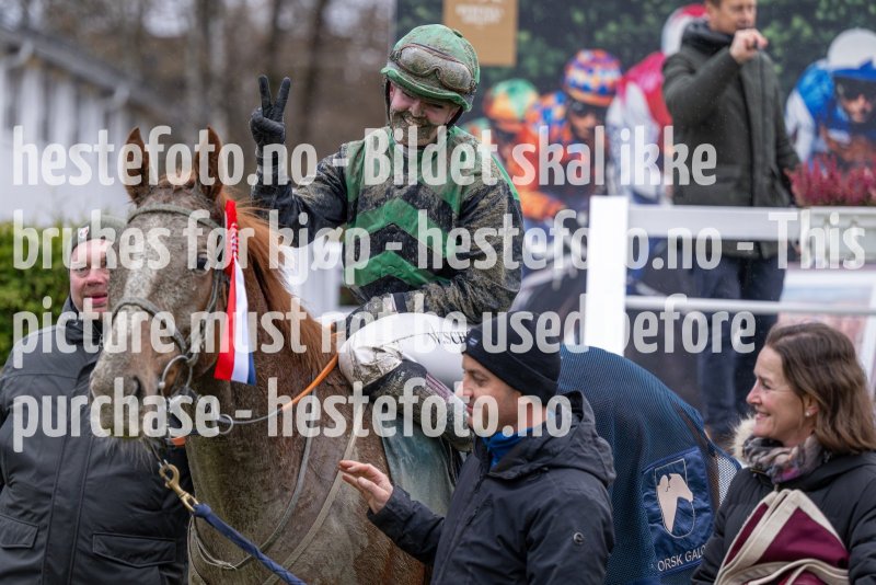 20231105-135456-DSC_2480-2